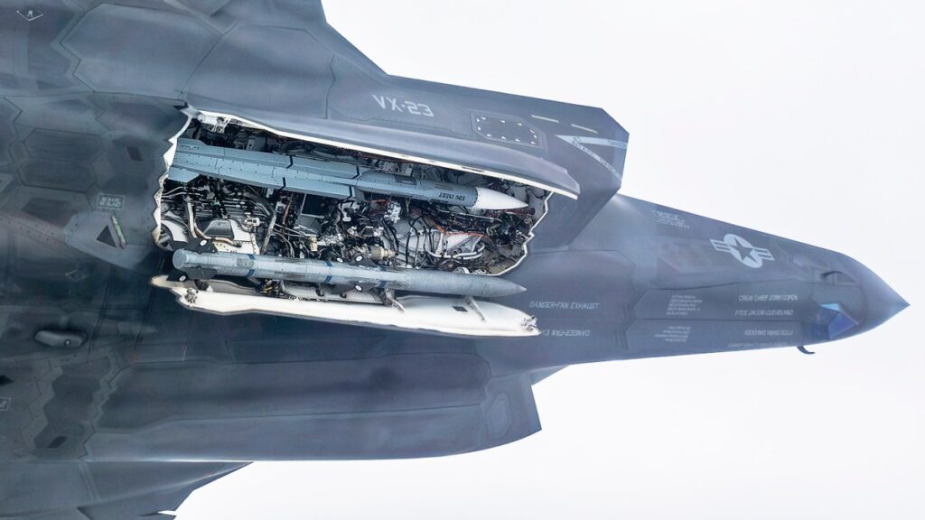 Breaking: F-35B Fighter Jet Takes to the Skies with Powerful Meteor Missile in Historic Flight