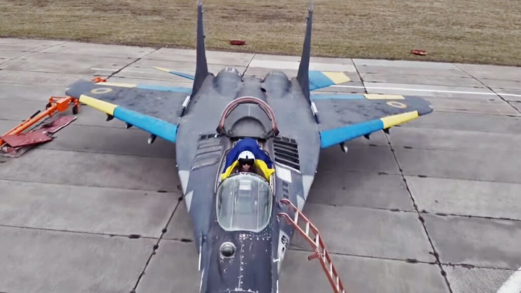 Unveiling Ukraine's Stealthy Black MiG-29 'Ghost of Kyiv': Exclusive Footage of the Mysterious Fulcrum Fighter Jet