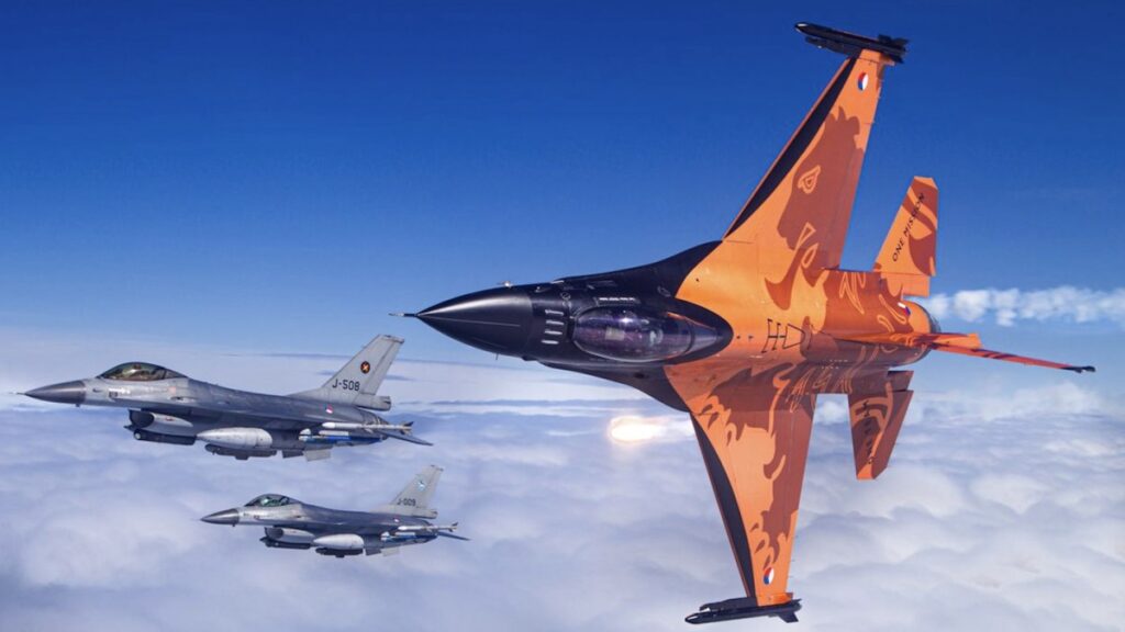 Farewell to a Legend: Commander Reflects on Final Flight of F-16 Viper as Dutch Squadron Bids Farewell