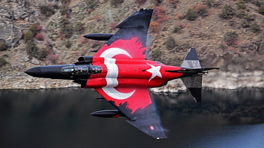 Phantom Legacy Soars: Turkey Celebrates 50 Years of F-4 Fighter Jet Service with Daring Aerial Displays